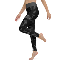 Load image into Gallery viewer, Classy Skulls Yoga Leggings - Black