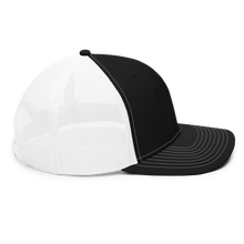 Load image into Gallery viewer, Black out Trucker Cap