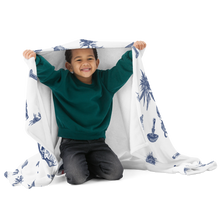 Load image into Gallery viewer, Classy Skulls Throw Blanket