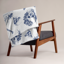 Load image into Gallery viewer, Classy Skulls Throw Blanket