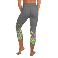 Load image into Gallery viewer, Yoga Capri Leggings