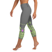 Load image into Gallery viewer, Yoga Capri Leggings