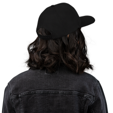 Load image into Gallery viewer, womens hex Trucker Cap