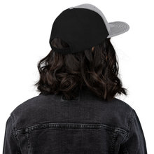Load image into Gallery viewer, retro womens Trucker Cap