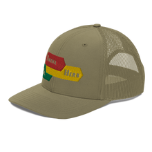 Load image into Gallery viewer, Retro Rasta Trucker Cap