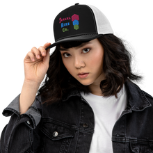 Load image into Gallery viewer, womens hex Trucker Cap
