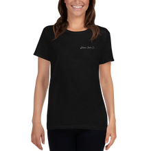 Load image into Gallery viewer, Women&#39;s Fit t-shirt
