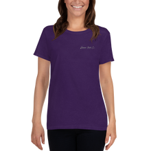 Load image into Gallery viewer, Women&#39;s Fit t-shirt
